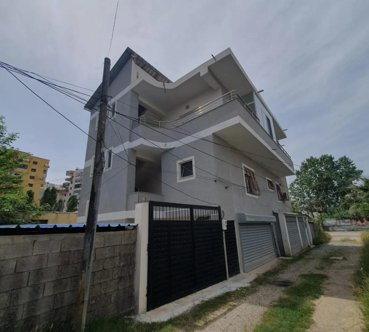 Apartment Near Beach Durres